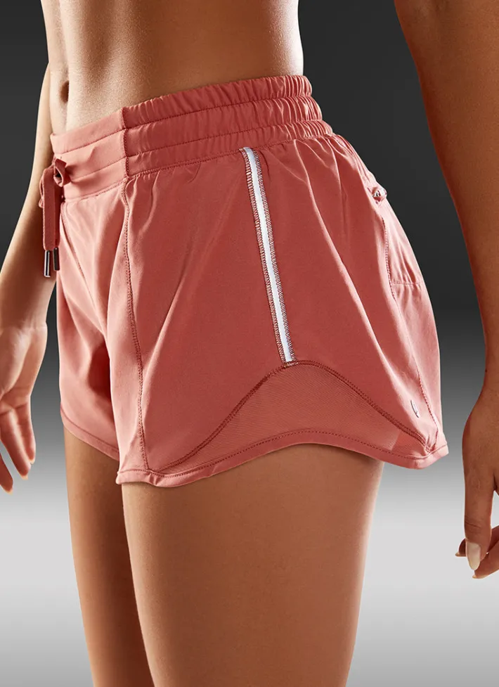 Store CRZ YOGA Feathery-Fit Mid-Rise Lined Shorts with Drawstring 2.5''